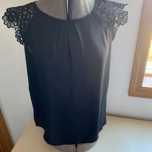 Philosophy laced cap sleeve blouse